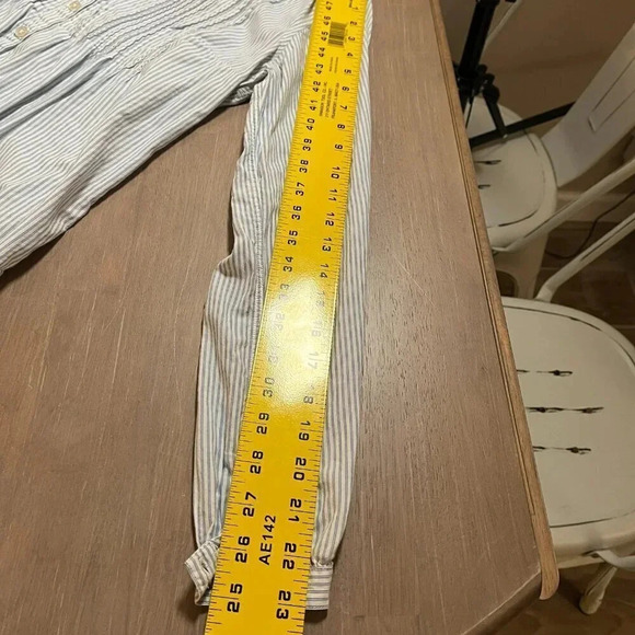 Women’s Eddie Bauer Button Down Shirt Size Medium - Picture 7 of 7